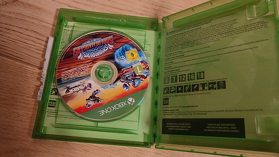 Product image 2 of 3