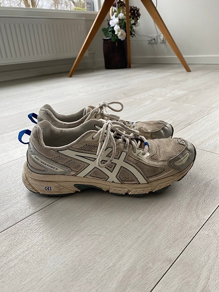 Product image 1 of 10