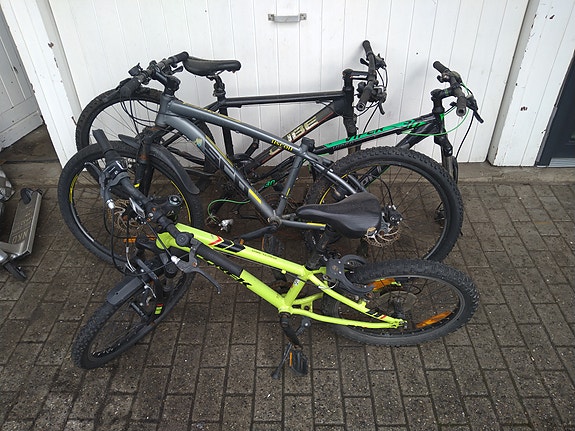 Product image 1 of 5