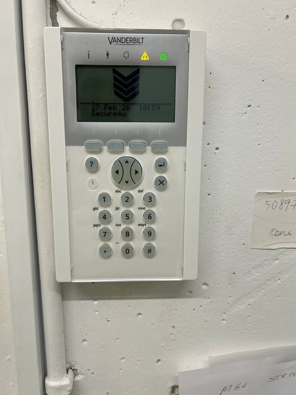 Product image 1 of 9