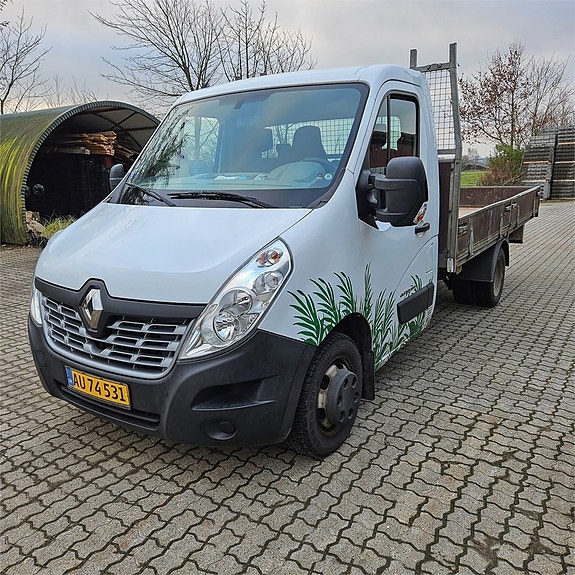 Renault Master III T35