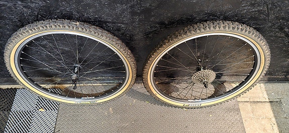 Product image 2 of 9