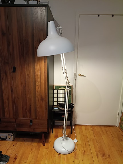 Product image 1 of 7