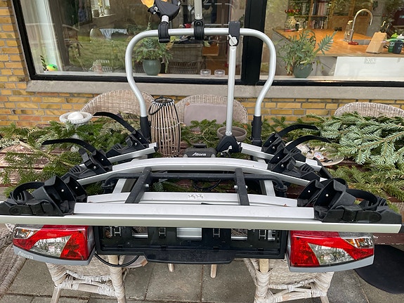 Product image 1 of 4