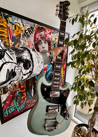 Product image 8 of 9