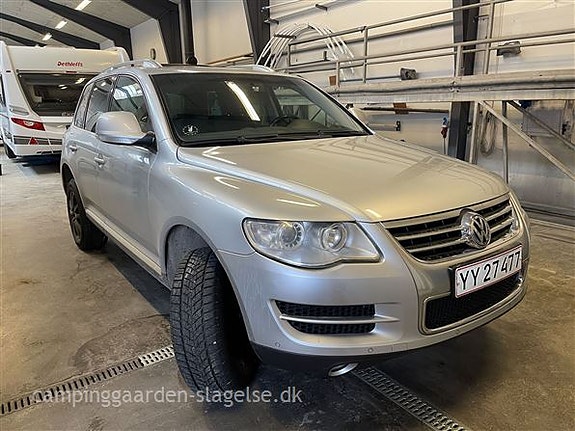 VW Toureg Camper