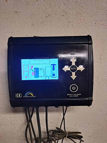 Product image 1 of 5