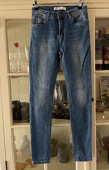 Product image 2 of 19
