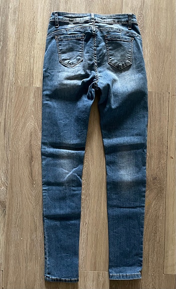 Product image 9 of 19