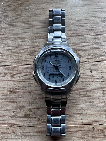 Product image 1 of 3