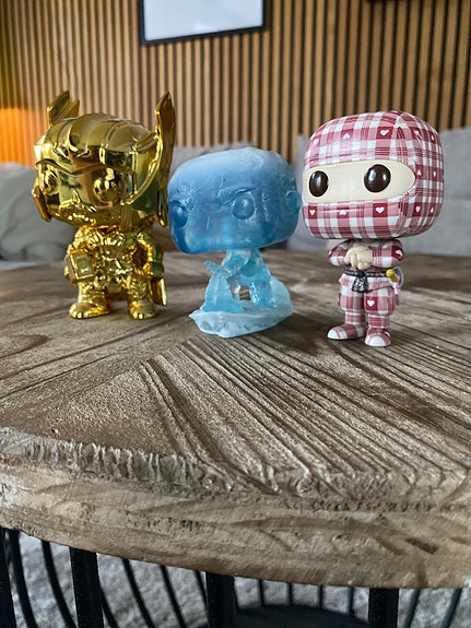 Product image 1 of 3