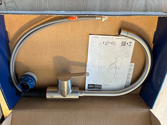 Product image 1 of 2