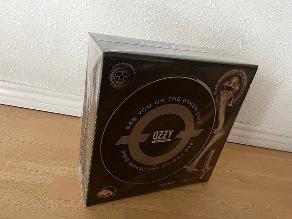 Product image 9 of 10