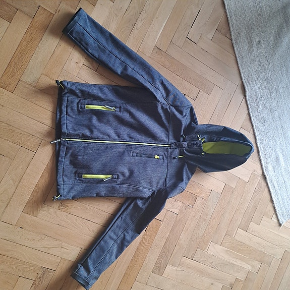 Product image 1 of 3