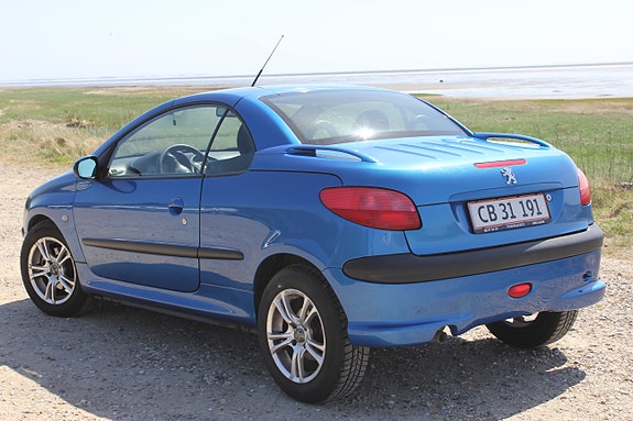 Peugeot 206 2001 photo 5