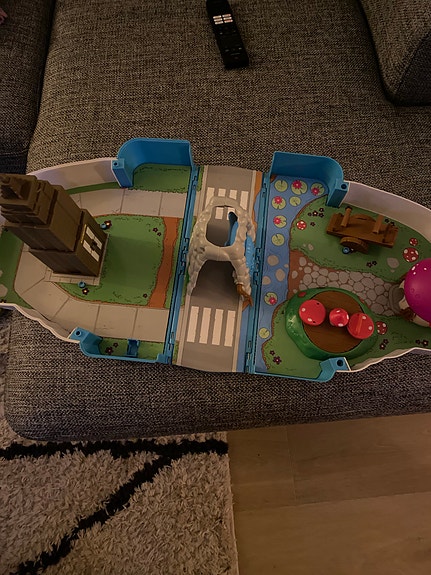 Product image 3 of 6