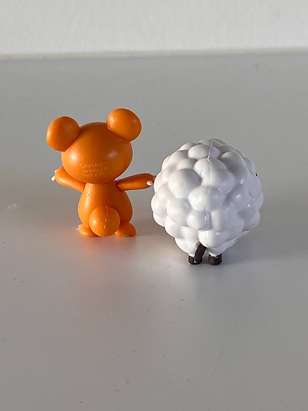Product image 17 of 37