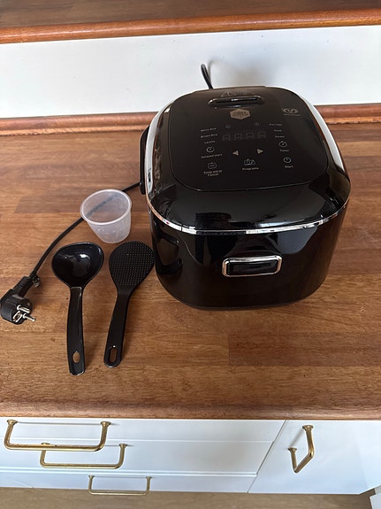 Product image 2 of 9