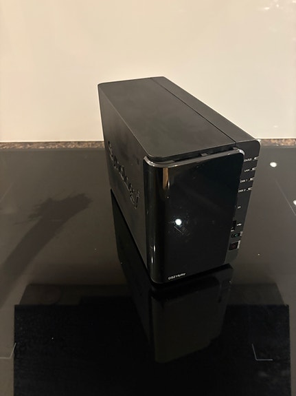 Product image 1 of 2