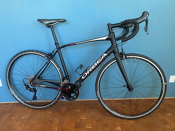 Product image 1 of 9