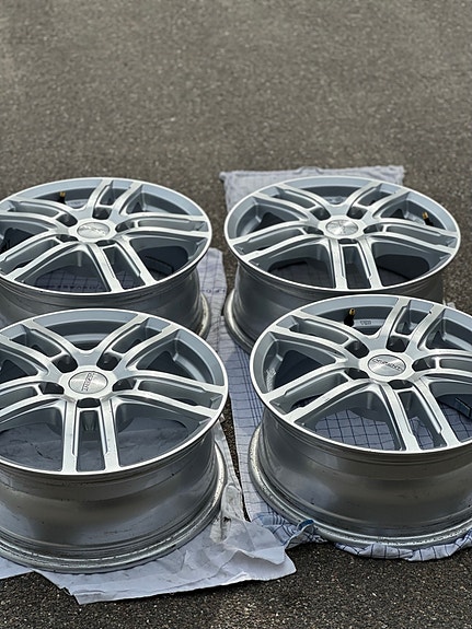 Product image 3 of 9