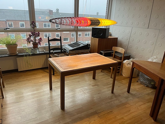 Product image 1 of 6