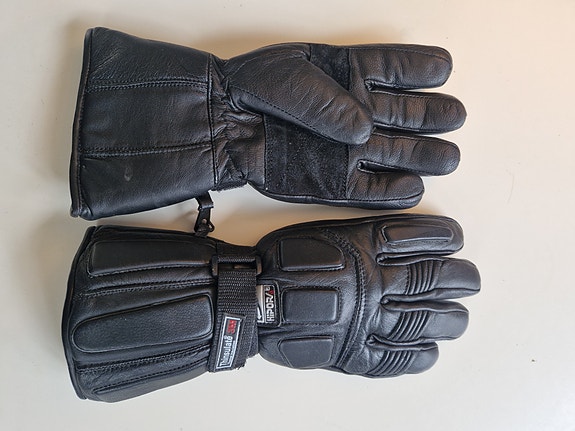 Product image 1 of 3