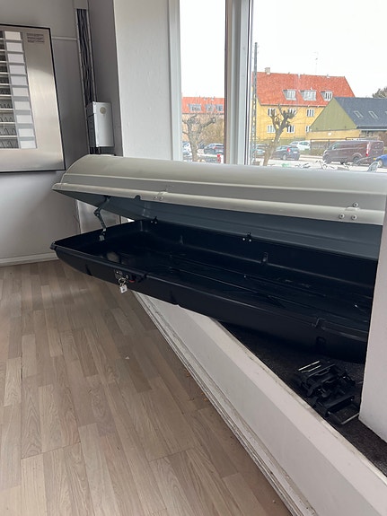 Product image 1 of 5