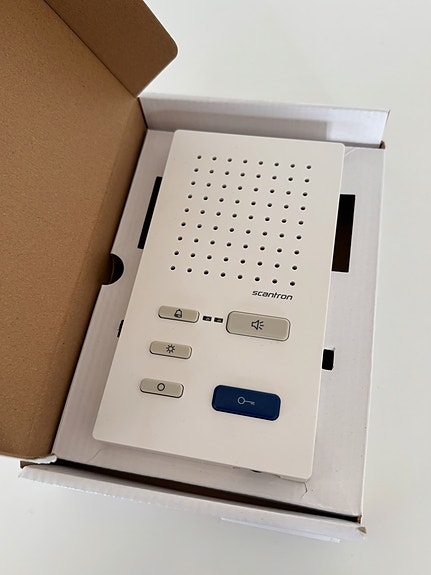 Product image 1 of 2