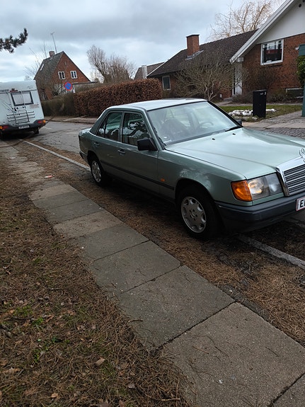 Mercedes 260 E – billede 3