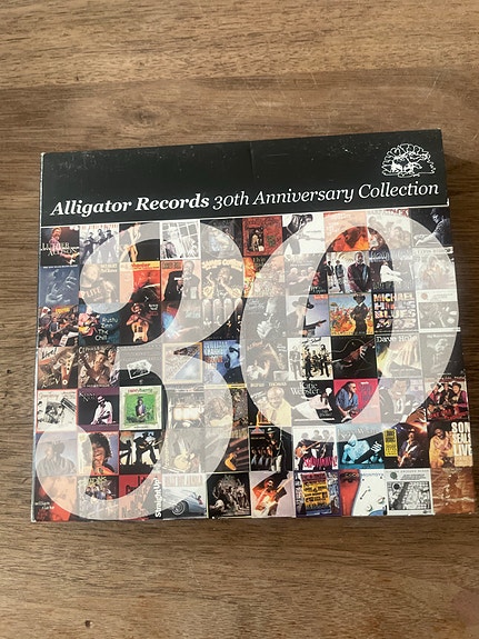 Product image 1 of 6