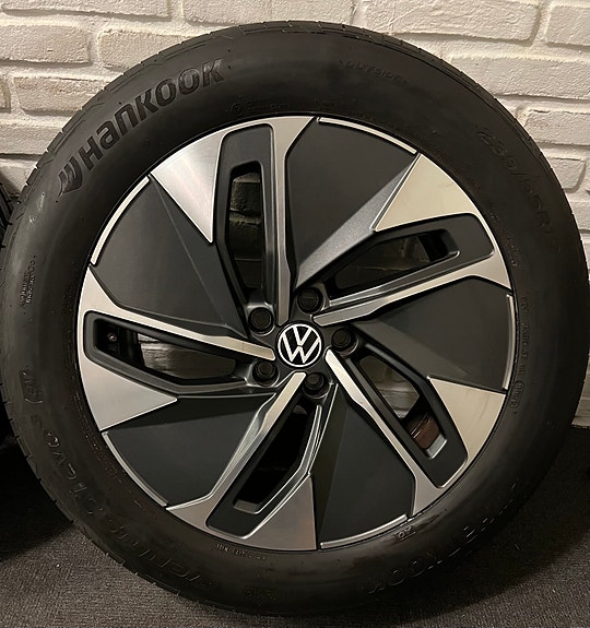 Product image 2 of 9