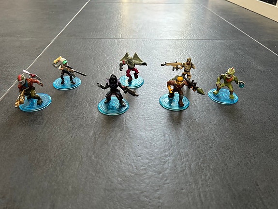 Product image 1 of 8