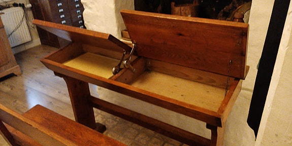 Product image 8 of 9