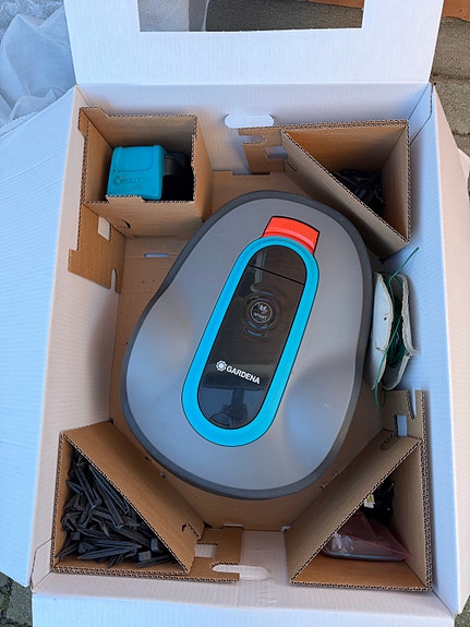 Product image 1 of 4