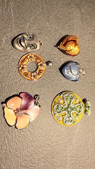 Product image 25 of 28
