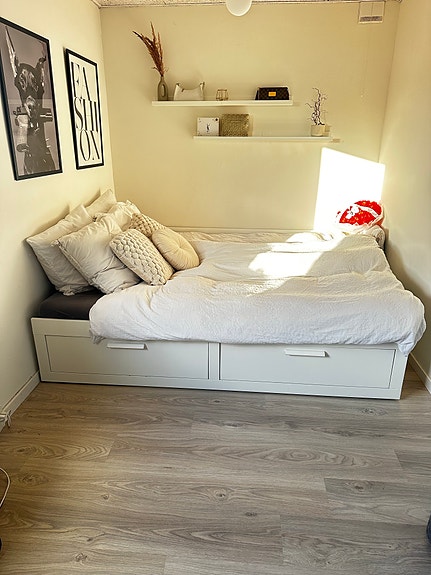 Product image 1 of 10