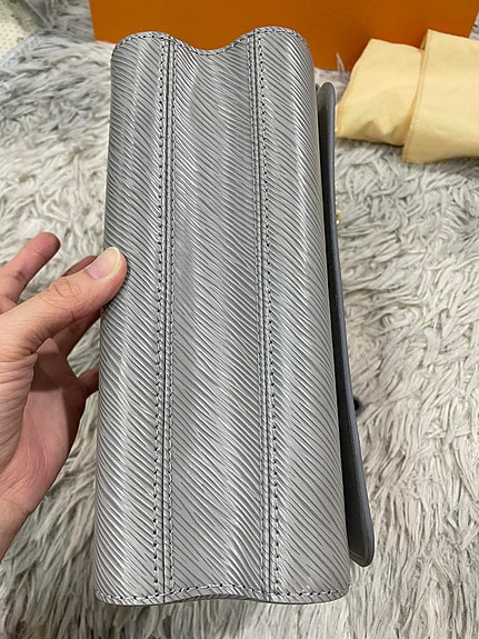 Product image 16 of 20