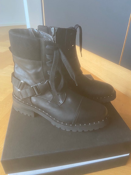 Product image 15 of 19