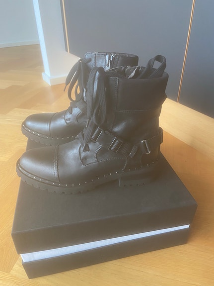 Product image 17 of 19