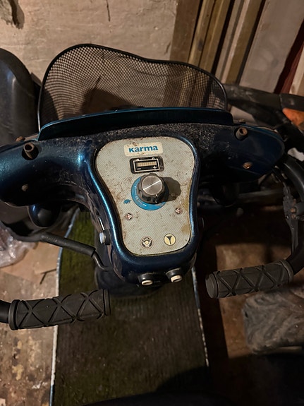 Product image 1 of 3