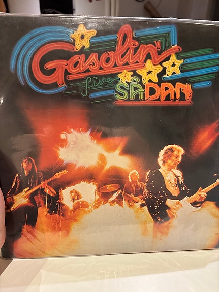 Product image 1 of 3