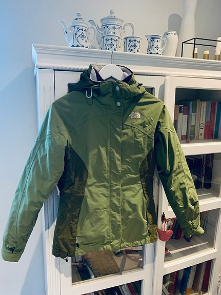 Product image 1 of 8