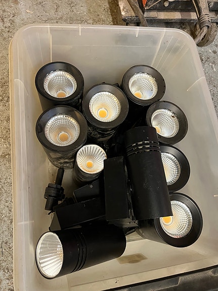 Product image 1 of 10