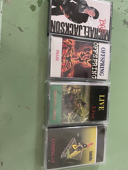 Product image 1 of 2