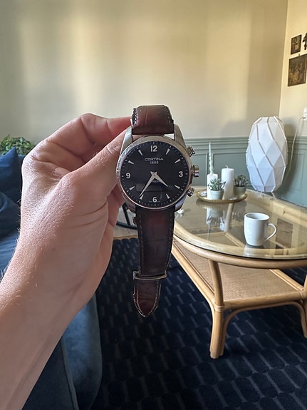 Product image 1 of 4