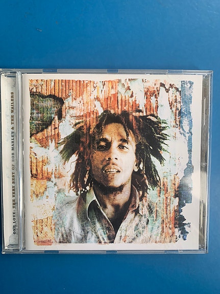 Product image 1 of 2