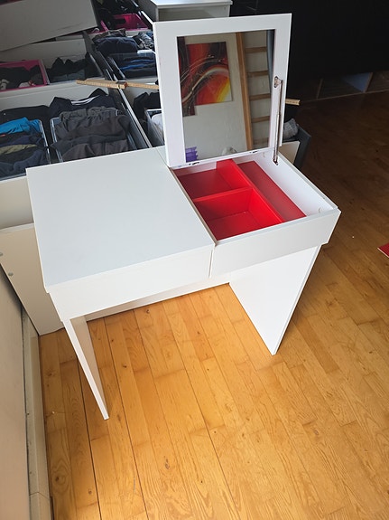 Product image 1 of 6