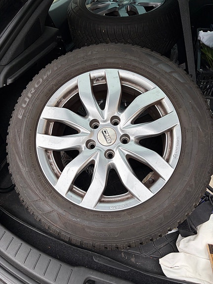 Product image 1 of 4