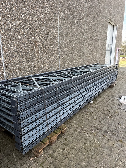 Product image 1 of 7